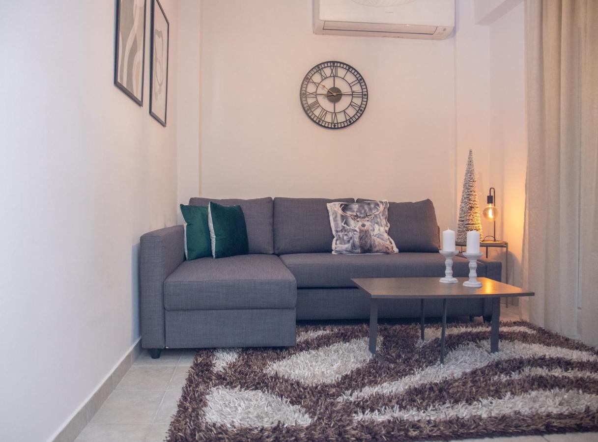 Fobillo Apartment At Charilaou Thessaloniki Exterior photo